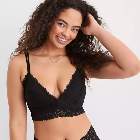 Aerie| Wireless Black Lace Bra - Picture 2 of 7